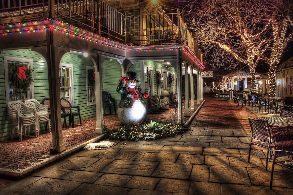 snowman, town, urban, christmas decoration, christmas, hdr, usa, brown city, christmas, christmas, christmas, christmas, christmas